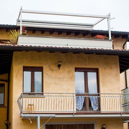 Appartamento Clivo Solto Collina Bagian luar foto