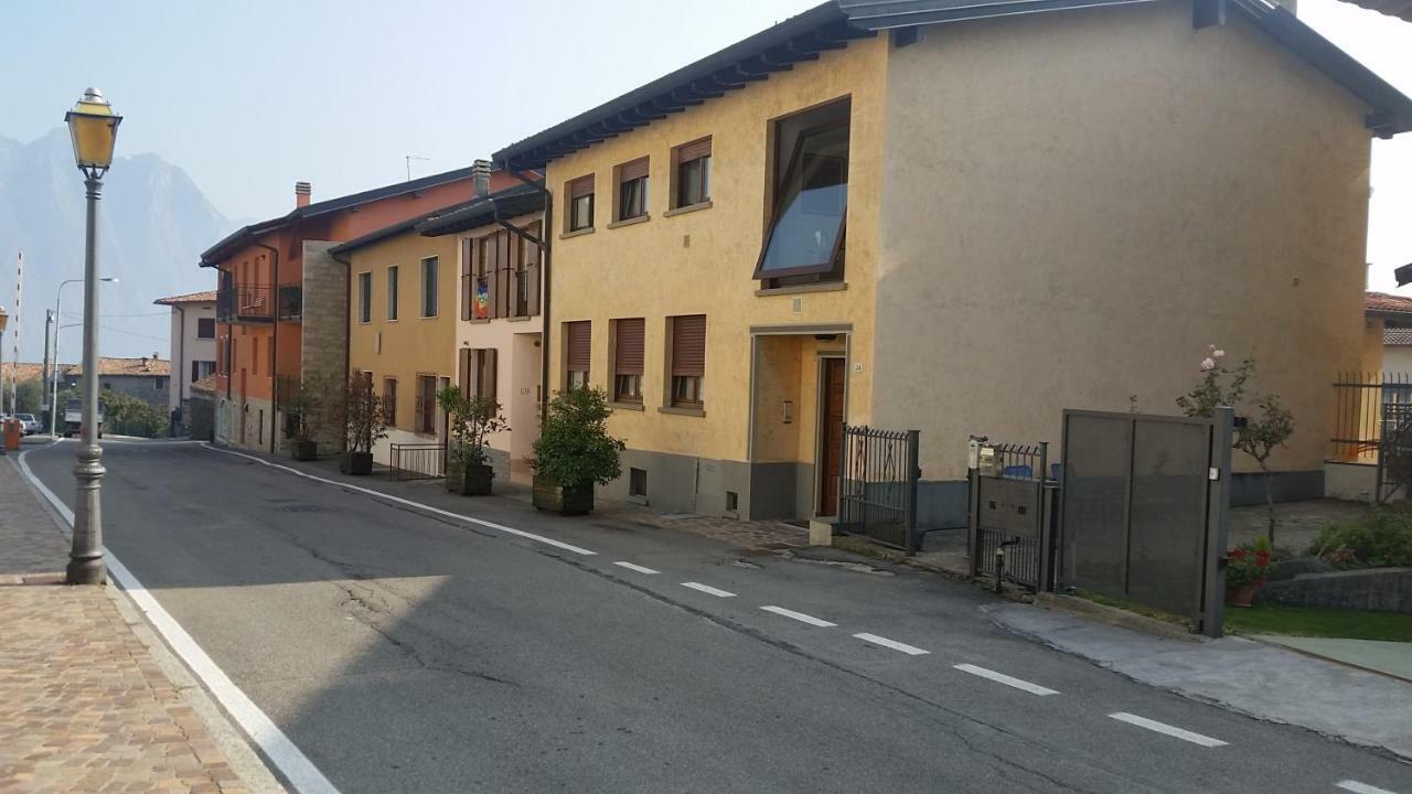 Appartamento Clivo Solto Collina Bagian luar foto