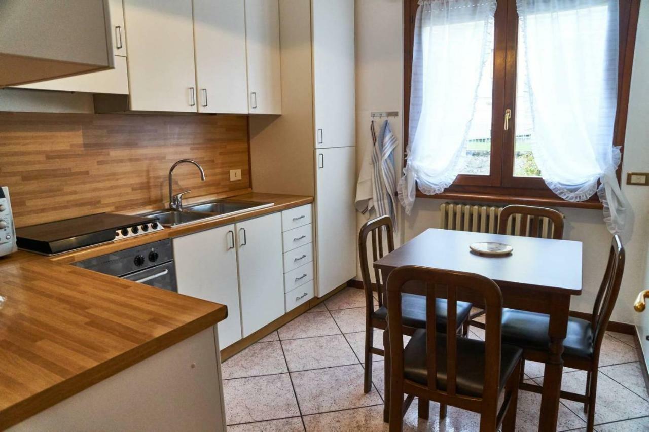 Appartamento Clivo Solto Collina Bagian luar foto