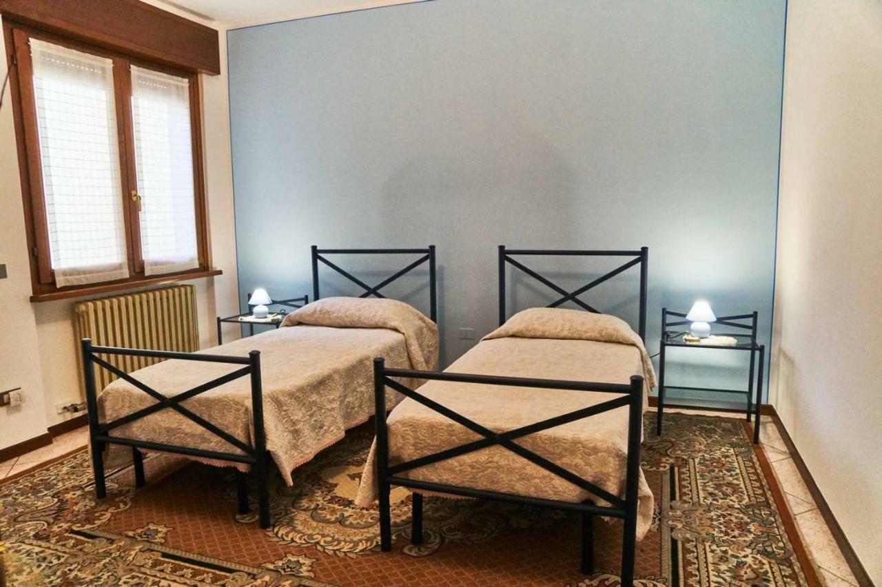 Appartamento Clivo Solto Collina Bagian luar foto